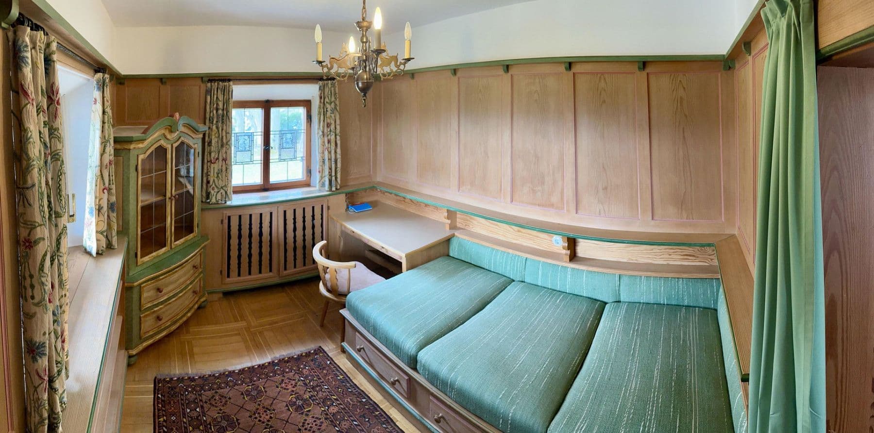 Pronájem domu 97 m², pozemek 2.000 m², Riedering, Bavorsko Pronájem domu 97 m², pozemek 2.000 m², Riedering, Bavorsko