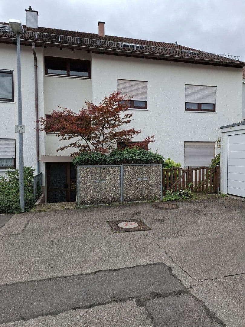 Prodej bytu 3+kk 87 m², Filderstadt, Bádensko-Württembersko Prodej bytu 3+kk 87 m², Filderstadt, Bádensko-Württembersko