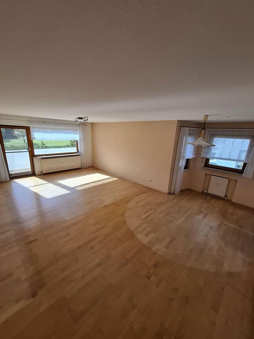 Prodej bytu 3+kk 87 m², Filderstadt, Bádensko-Württembersko Prodej bytu 3+kk 87 m², Filderstadt, Bádensko-Württembersko