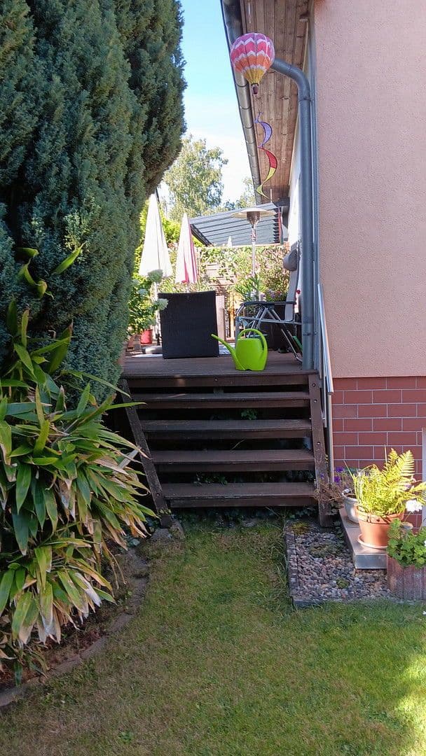 Prodej domu 135 m², pozemek 488 m², Velten, Braniborsko Prodej domu 135 m², pozemek 488 m², Velten, Braniborsko