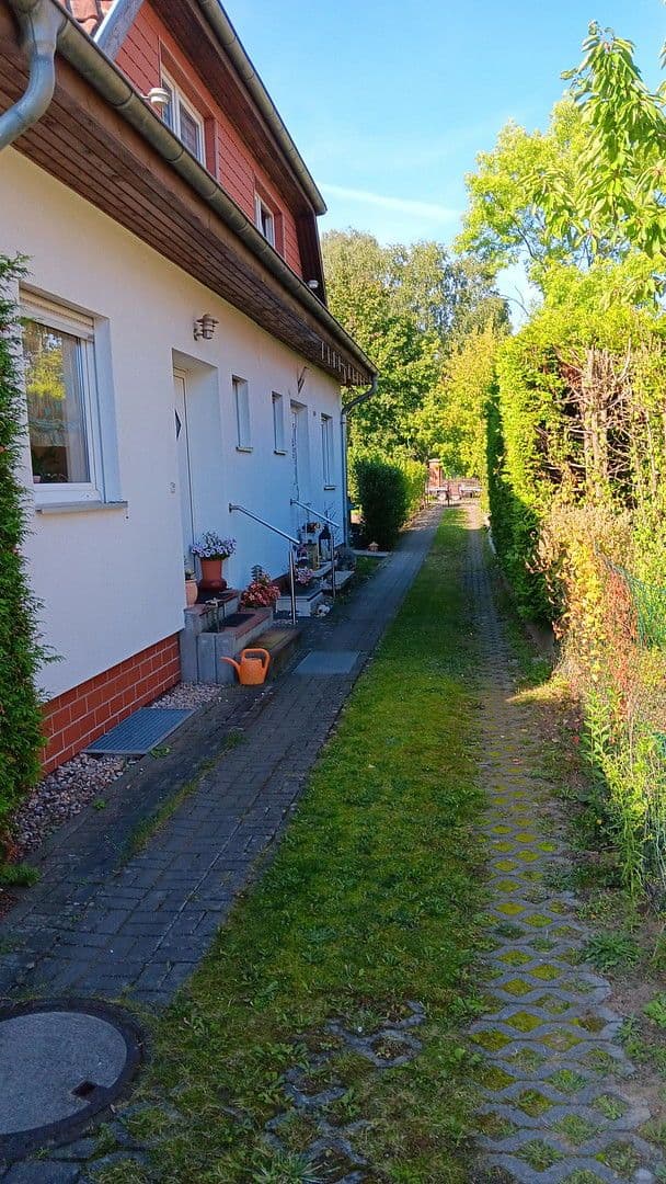 Prodej domu 135 m², pozemek 488 m², Velten, Braniborsko Prodej domu 135 m², pozemek 488 m², Velten, Braniborsko