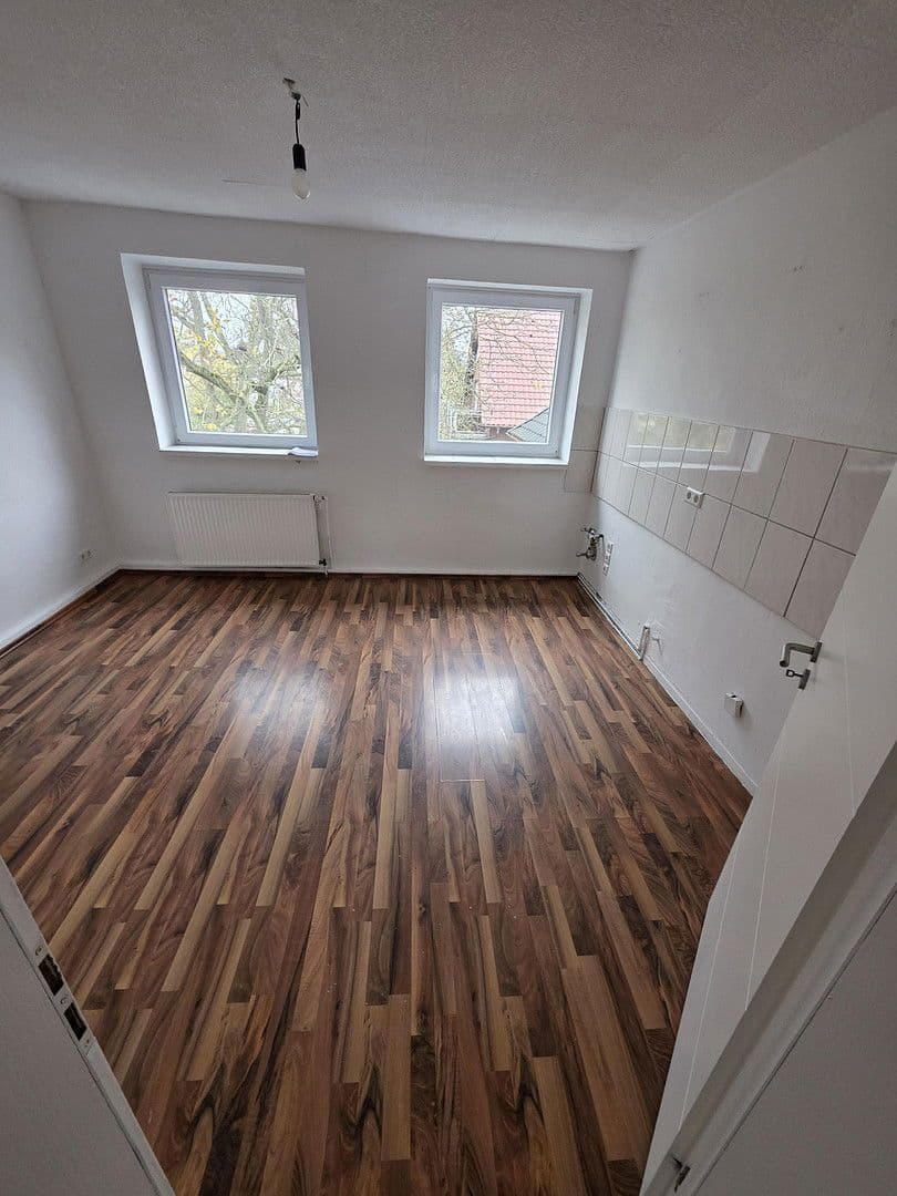 Pronájem bytu 3+1 66 m², Akazienstraße 85, Dortmund, Severní Porýní-Vestfálsko Pronájem bytu 3+1 66 m², Akazienstraße 85, Dortmund, Severní Porýní-Vestfálsko