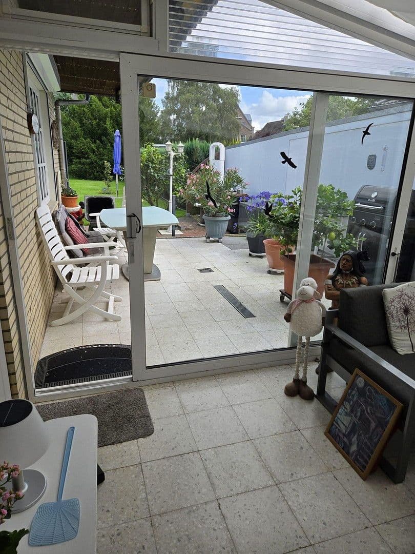 Prodej domu 120 m², pozemek 825 m², Norderstedt, Šlesvicko-Holštýnsko Prodej domu 120 m², pozemek 825 m², Norderstedt, Šlesvicko-Holštýnsko