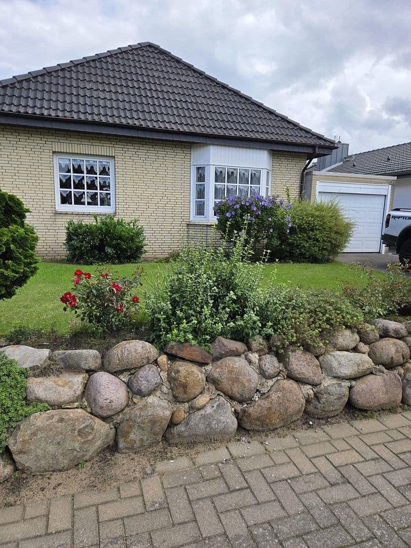 Prodej domu 120 m², pozemek 825 m², Norderstedt, Šlesvicko-Holštýnsko Prodej domu 120 m², pozemek 825 m², Norderstedt, Šlesvicko-Holštýnsko