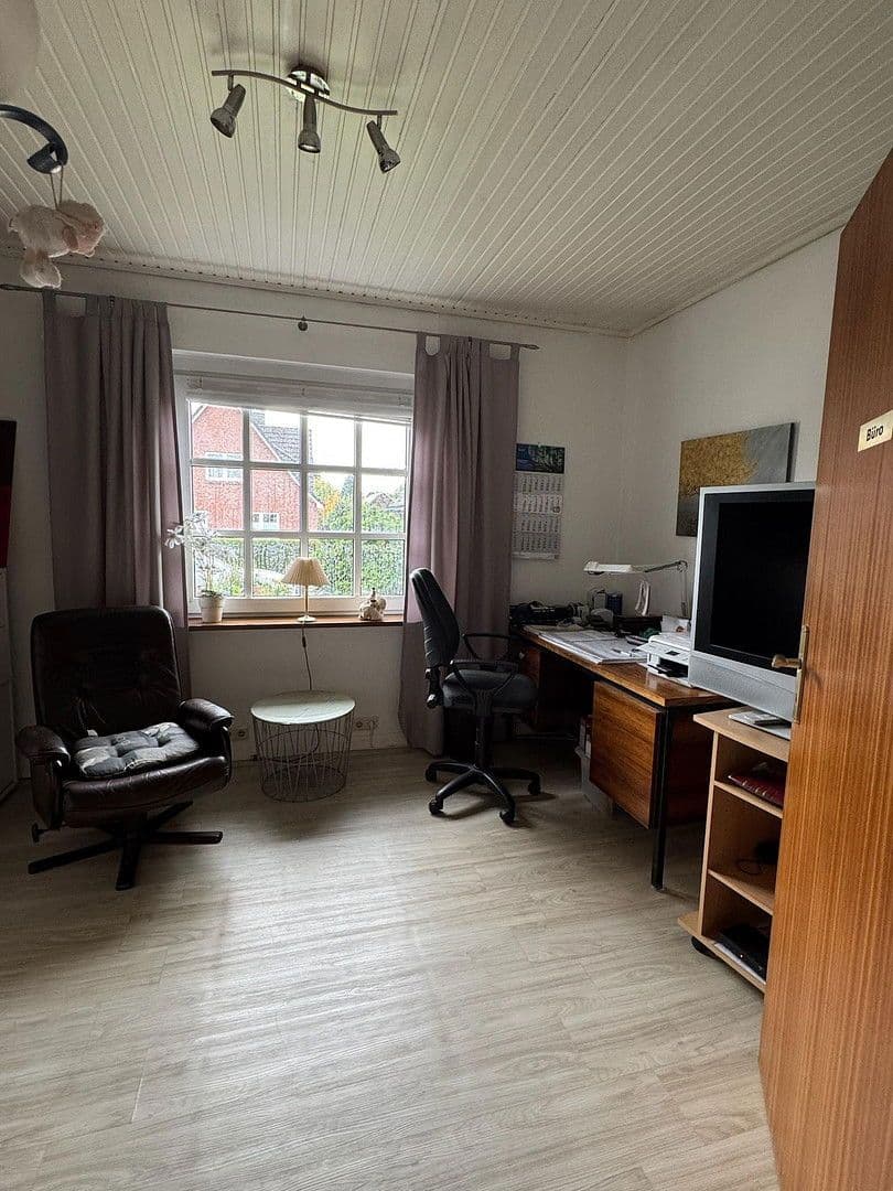 Prodej domu 120 m², pozemek 825 m², Norderstedt, Šlesvicko-Holštýnsko Prodej domu 120 m², pozemek 825 m², Norderstedt, Šlesvicko-Holštýnsko