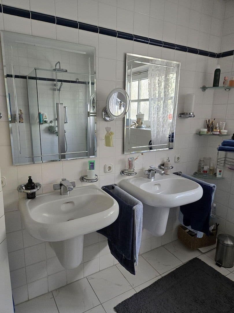 Prodej domu 120 m², pozemek 825 m², Norderstedt, Šlesvicko-Holštýnsko Prodej domu 120 m², pozemek 825 m², Norderstedt, Šlesvicko-Holštýnsko