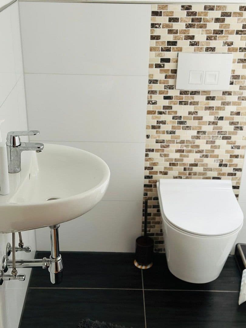 Prodej domu 150 m², pozemek 733 m², Iserlohn, Severní Porýní-Vestfálsko Prodej domu 150 m², pozemek 733 m², Iserlohn, Severní Porýní-Vestfálsko