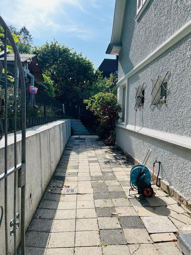 Prodej domu 150 m², pozemek 733 m², Iserlohn, Severní Porýní-Vestfálsko Prodej domu 150 m², pozemek 733 m², Iserlohn, Severní Porýní-Vestfálsko