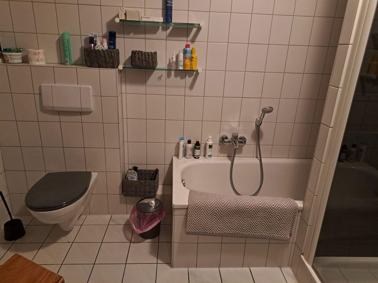 Prodej domu 106 m², pozemek 430 m², Scharnebeck, Dolní Sasko Prodej domu 106 m², pozemek 430 m², Scharnebeck, Dolní Sasko