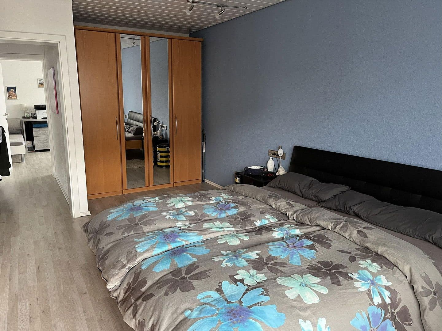 Prodej domu 180 m², pozemek 232 m², Leutenbach, Bádensko-Württembersko Prodej domu 180 m², pozemek 232 m², Leutenbach, Bádensko-Württembersko