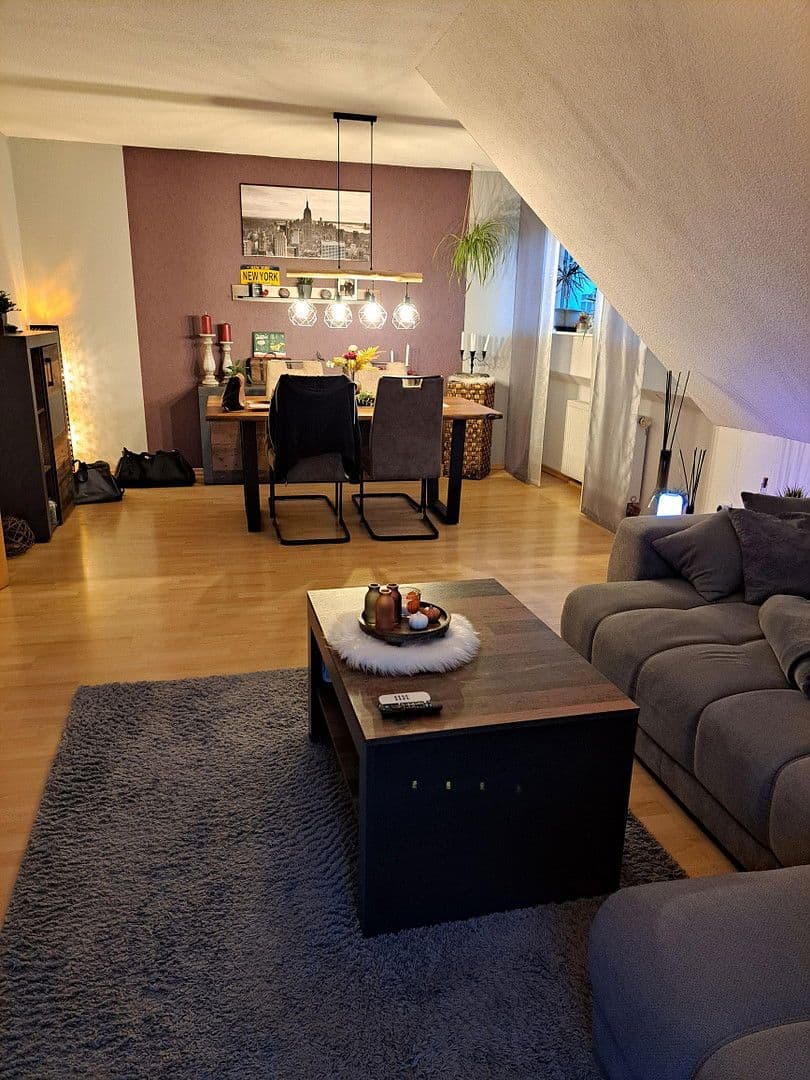 Pronájem bytu 3+1 80 m², Salzuflenerstr. 43 c, Vlotho, Severní Porýní-Vestfálsko Pronájem bytu 3+1 80 m², Salzuflenerstr. 43 c, Vlotho, Severní Porýní-Vestfálsko