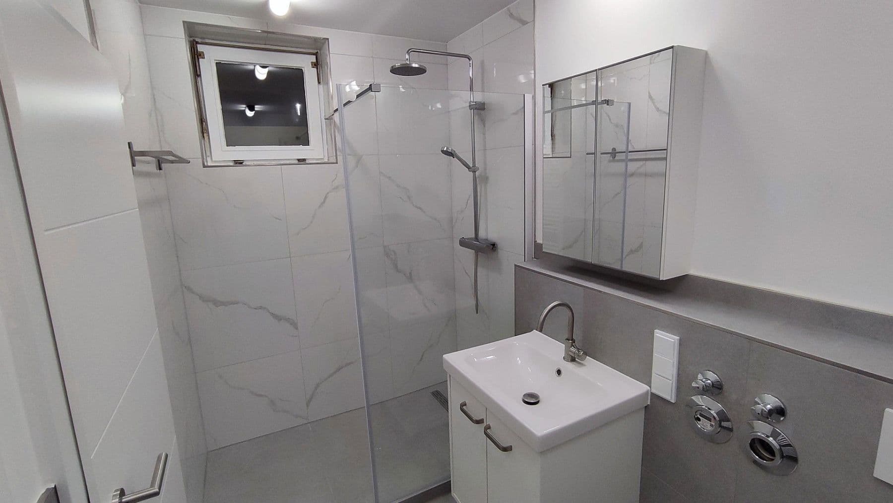 Pronájem bytu 2+1 66 m², Hannover, Dolní Sasko Pronájem bytu 2+1 66 m², Hannover, Dolní Sasko