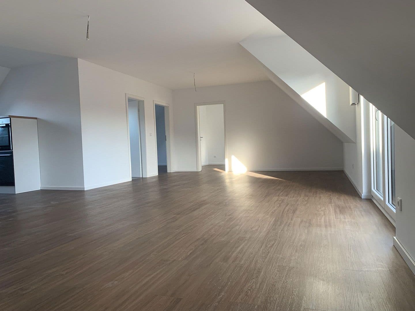Pronájem bytu 3+1 85 m², Rodensteiner Str. 14a, Fränkisch-Crumbach, Hessen Pronájem bytu 3+1 85 m², Rodensteiner Str. 14a, Fränkisch-Crumbach, Hessen