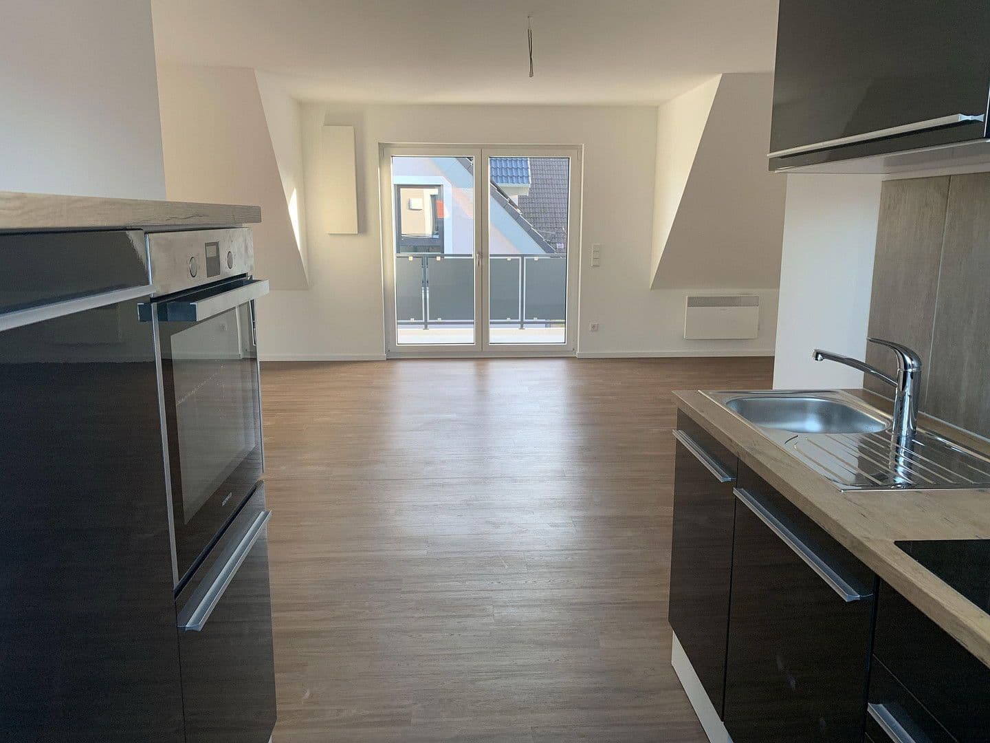 Pronájem bytu 3+1 85 m², Rodensteiner Str. 14a, Fränkisch-Crumbach, Hessen Pronájem bytu 3+1 85 m², Rodensteiner Str. 14a, Fränkisch-Crumbach, Hessen