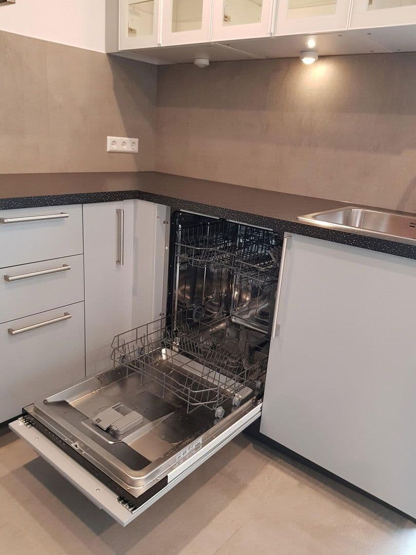 Pronájem bytu 2+1 95 m², Mindenerstr 459, Osnabrück, Dolní Sasko Pronájem bytu 2+1 95 m², Mindenerstr 459, Osnabrück, Dolní Sasko