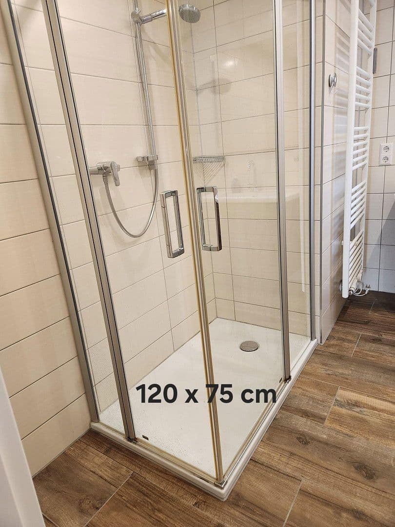 Pronájem bytu 2+1 95 m², Mindenerstr 459, Osnabrück, Dolní Sasko Pronájem bytu 2+1 95 m², Mindenerstr 459, Osnabrück, Dolní Sasko