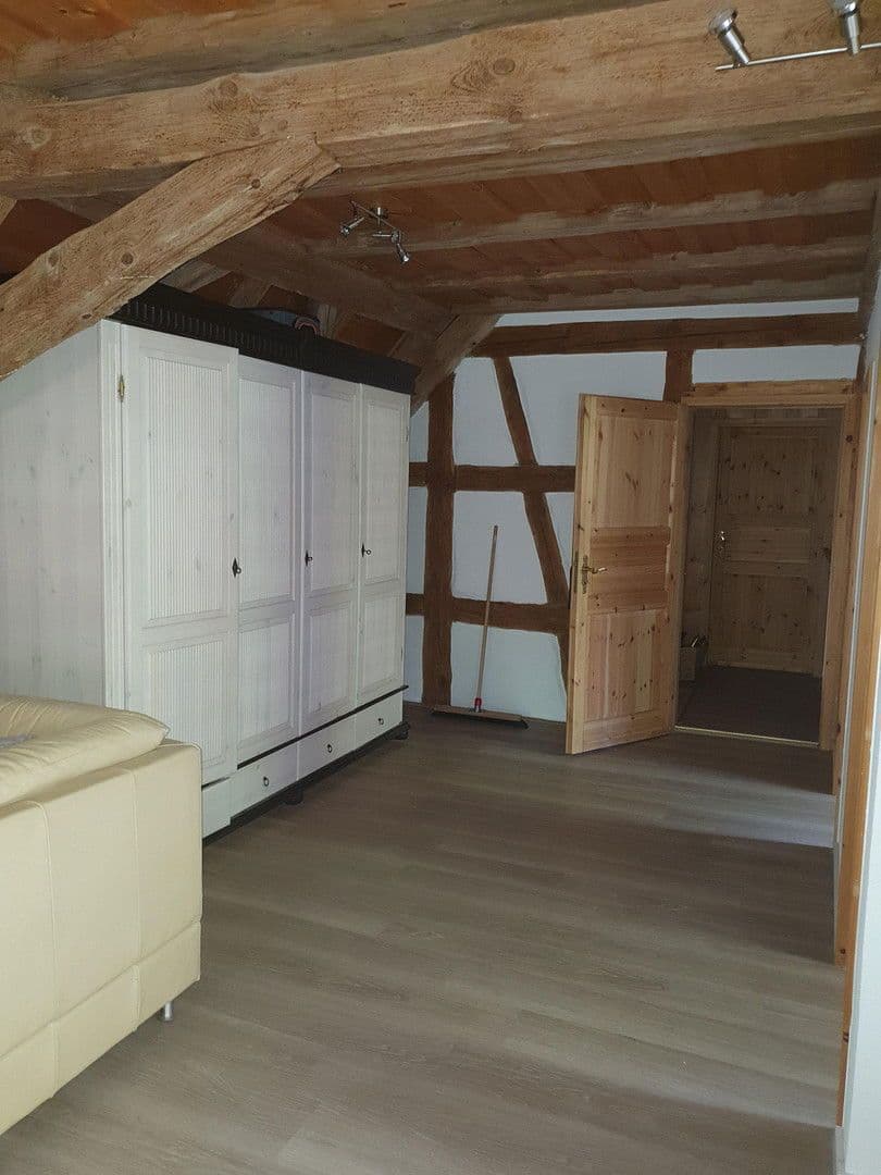 Pronájem bytu 2+1 72 m², Eigeltingen, Bádensko-Württembersko Pronájem bytu 2+1 72 m², Eigeltingen, Bádensko-Württembersko