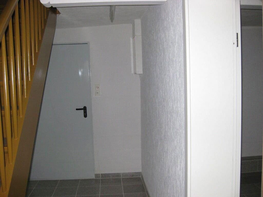 Pronájem domu 128 m², pozemek 71 m², Stuttgart, Bádensko-Württembersko Pronájem domu 128 m², pozemek 71 m², Stuttgart, Bádensko-Württembersko