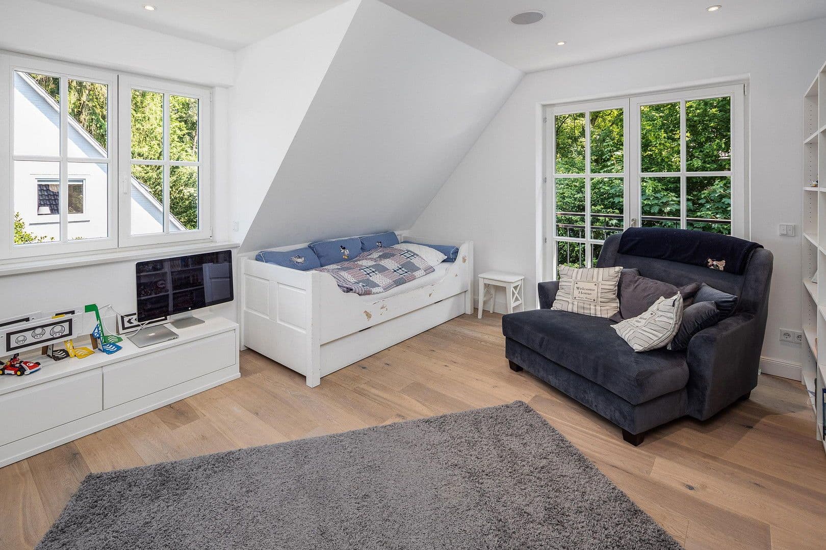 Prodej domu 440 m², pozemek 1.799 m², Nibelungenweg 22, Hamburg, Hamburg Prodej domu 440 m², pozemek 1.799 m², Nibelungenweg 22, Hamburg, Hamburg