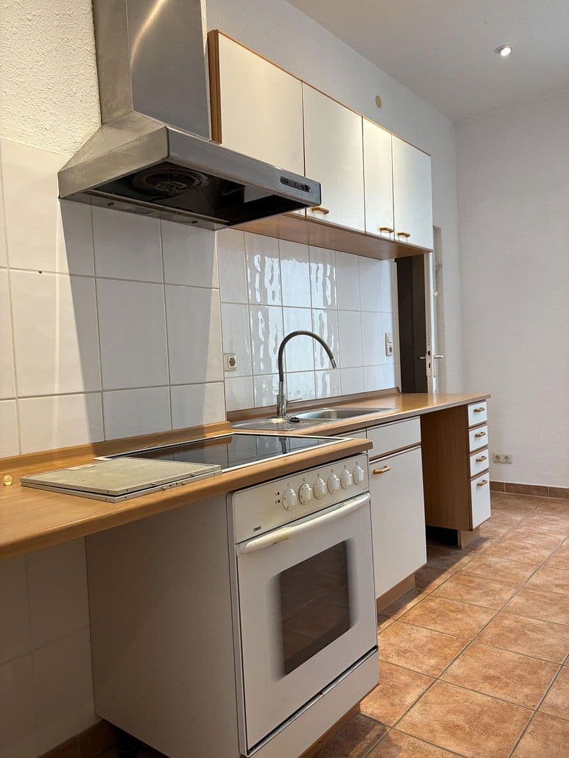 Prodej bytu 3+1 68 m², Kiel, Šlesvicko-Holštýnsko Prodej bytu 3+1 68 m², Kiel, Šlesvicko-Holštýnsko