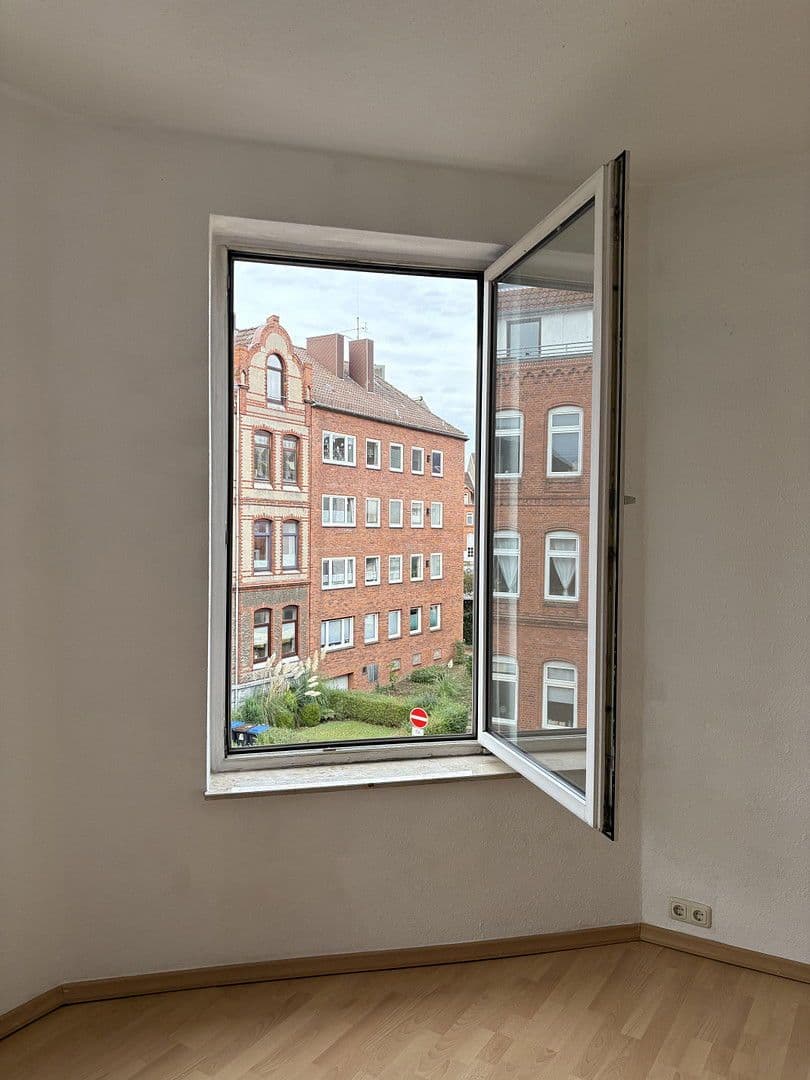 Prodej bytu 3+1 68 m², Kiel, Šlesvicko-Holštýnsko Prodej bytu 3+1 68 m², Kiel, Šlesvicko-Holštýnsko