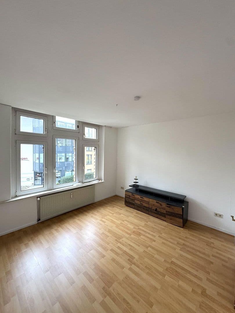 Pronájem bytu 5+1 102 m², Eckeseyer Str. 169, Hagen, Severní Porýní-Vestfálsko Pronájem bytu 5+1 102 m², Eckeseyer Str. 169, Hagen, Severní Porýní-Vestfálsko