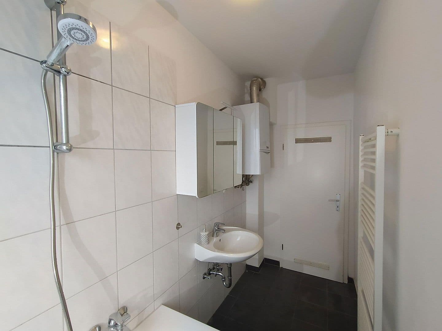 Pronájem bytu 2+1 66 m², Zeppelinstraße 123, Mönchengladbach, Severní Porýní-Vestfálsko Pronájem bytu 2+1 66 m², Zeppelinstraße 123, Mönchengladbach, Severní Porýní-Vestfálsko