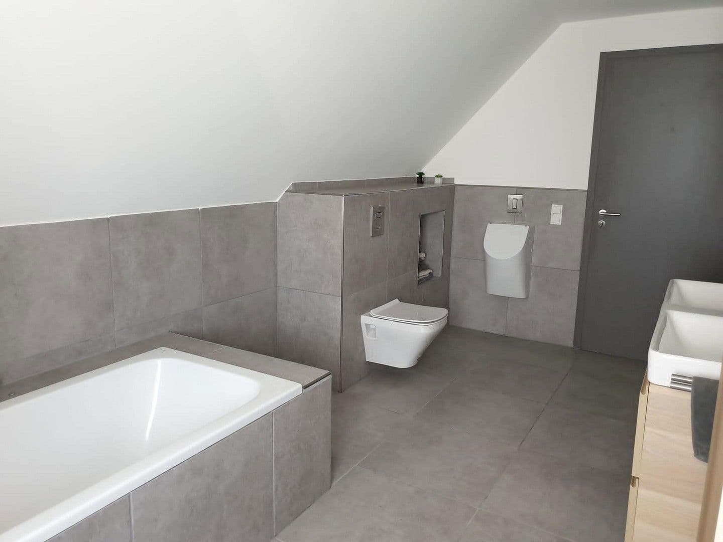 Pronájem domu 150 m², pozemek 400 m², Wendelstein, Bavorsko Pronájem domu 150 m², pozemek 400 m², Wendelstein, Bavorsko