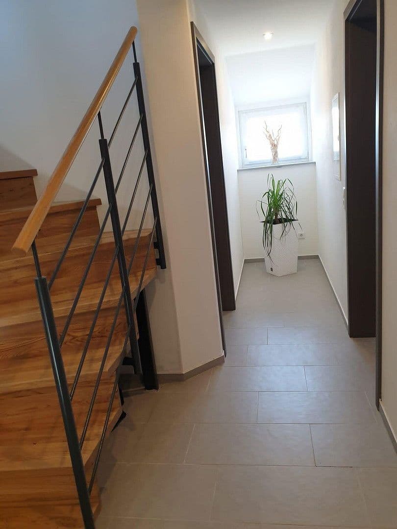 Pronájem domu 150 m², pozemek 400 m², Wendelstein, Bavorsko Pronájem domu 150 m², pozemek 400 m², Wendelstein, Bavorsko