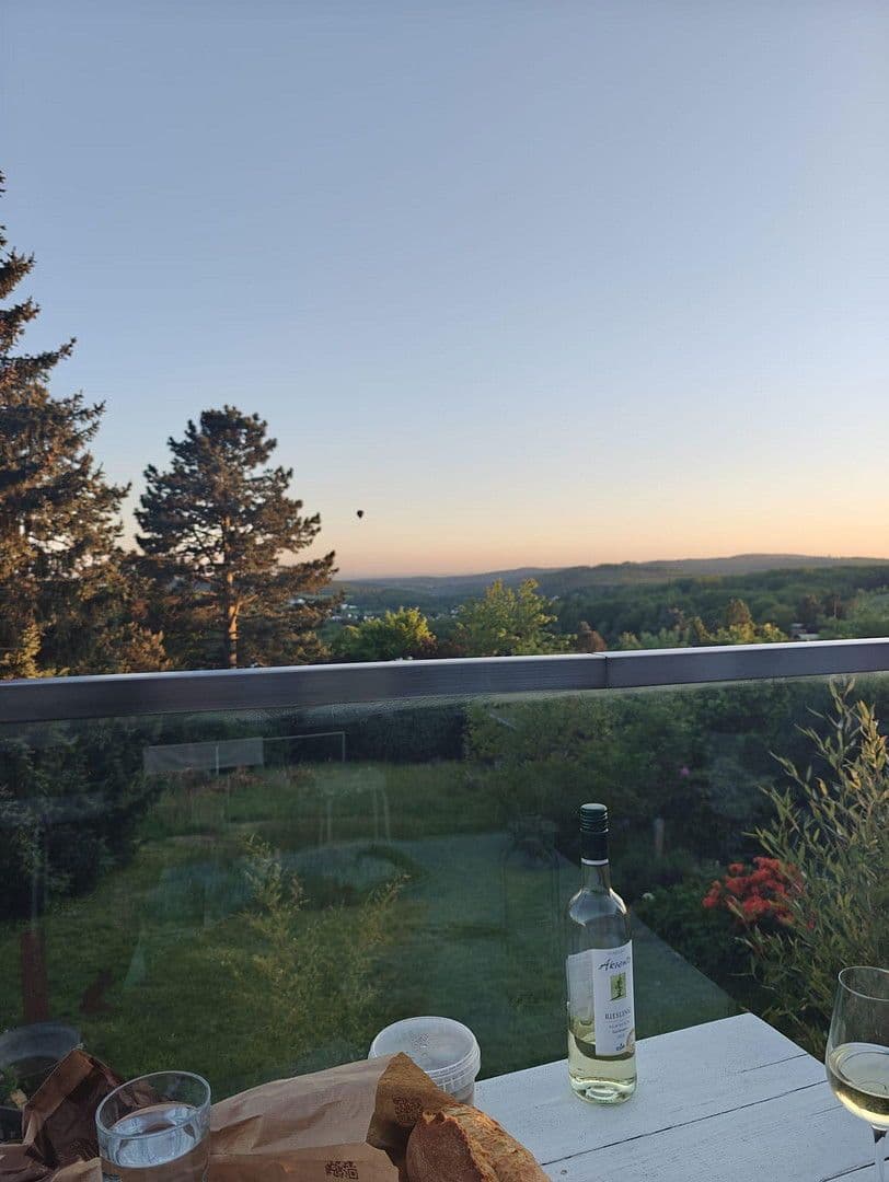 Prodej domu 493 m², pozemek 1.531 m², Glashütten, Hessen Prodej domu 493 m², pozemek 1.531 m², Glashütten, Hessen