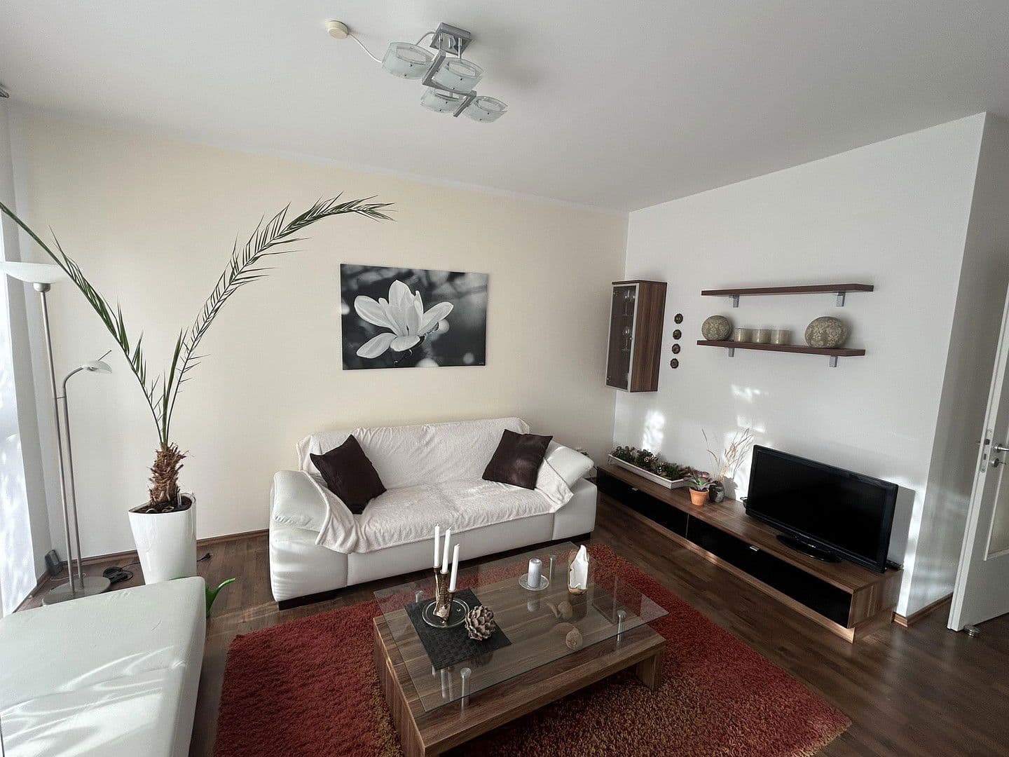 Prodej bytu 2+1 66 m², Allersberger Str. 153, Nürnberg, Bavorsko Prodej bytu 2+1 66 m², Allersberger Str. 153, Nürnberg, Bavorsko