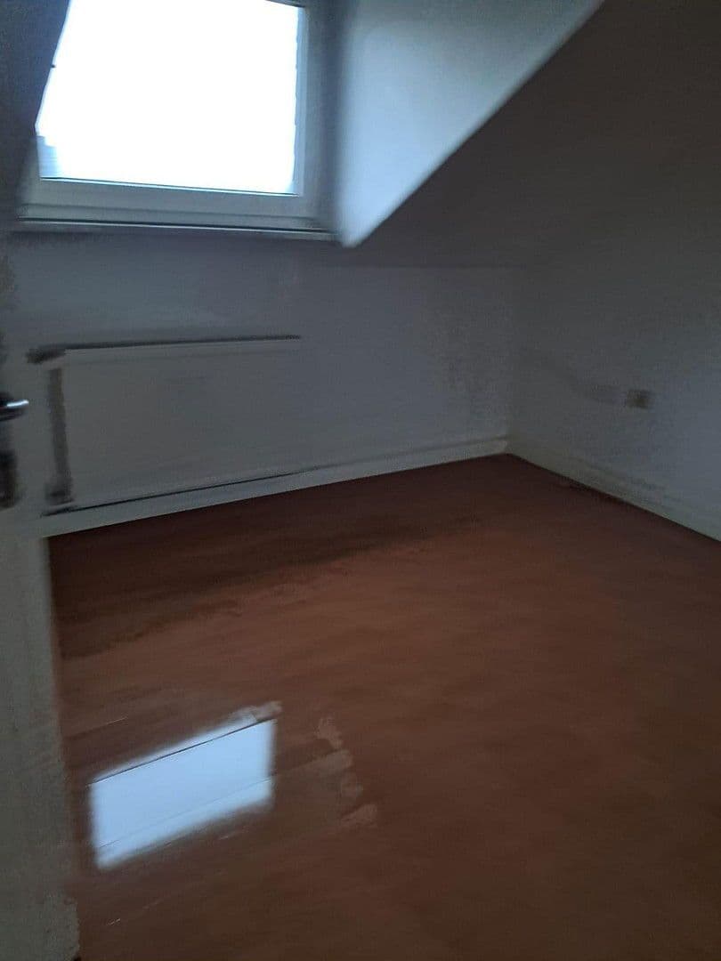 Pronájem bytu 3+1 77 m², Jägerhofstraße 13, Ratingen, Severní Porýní-Vestfálsko Pronájem bytu 3+1 77 m², Jägerhofstraße 13, Ratingen, Severní Porýní-Vestfálsko