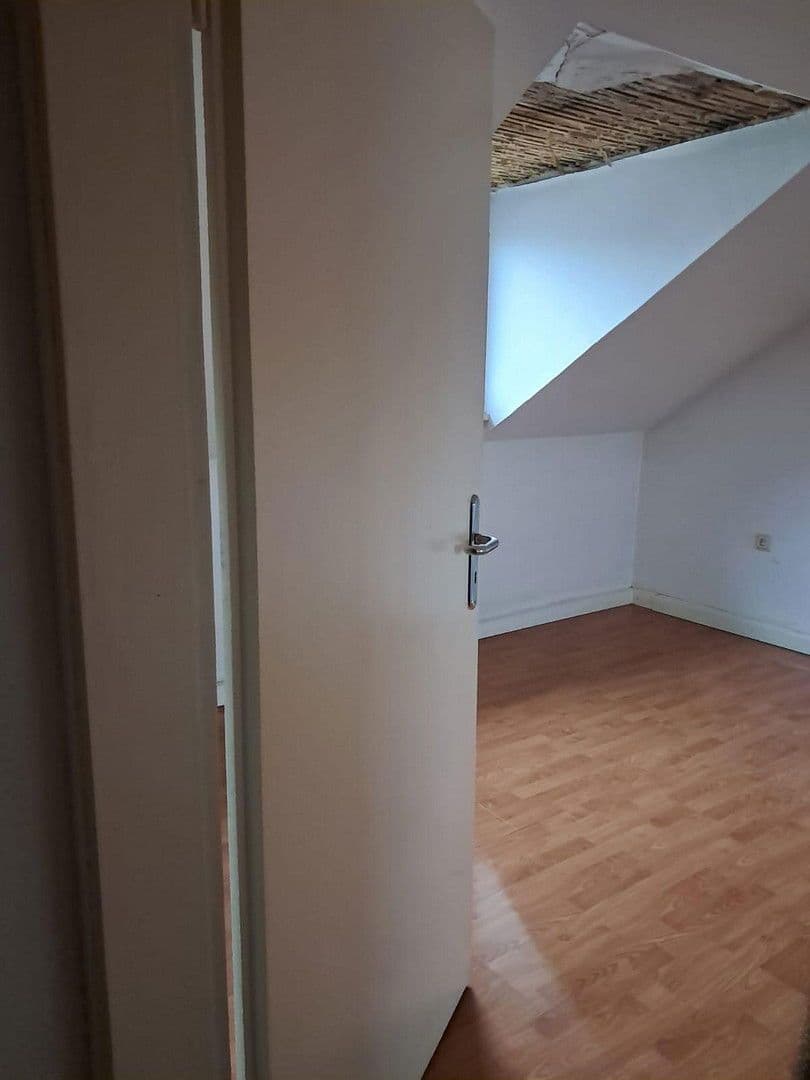 Pronájem bytu 3+1 77 m², Jägerhofstraße 13, Ratingen, Severní Porýní-Vestfálsko Pronájem bytu 3+1 77 m², Jägerhofstraße 13, Ratingen, Severní Porýní-Vestfálsko