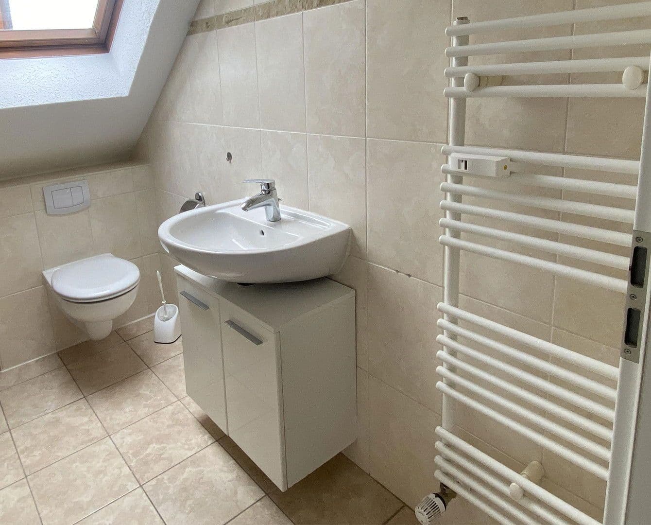 Pronájem bytu 3+1 95 m², Hildesheim, Dolní Sasko Pronájem bytu 3+1 95 m², Hildesheim, Dolní Sasko