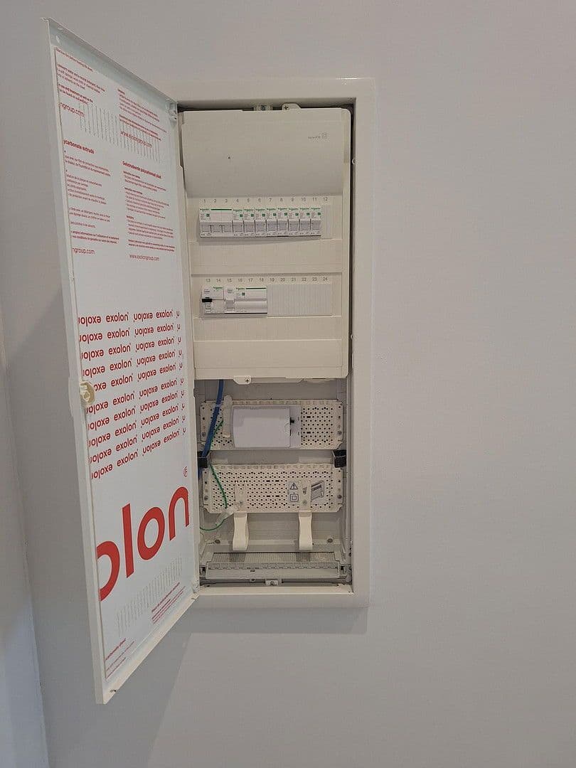 Prodej bytu 1+1 27 m², Tassiloplatz, München - Au-Haidhausen, Bavorsko Prodej bytu 1+1 27 m², Tassiloplatz, München - Au-Haidhausen, Bavorsko