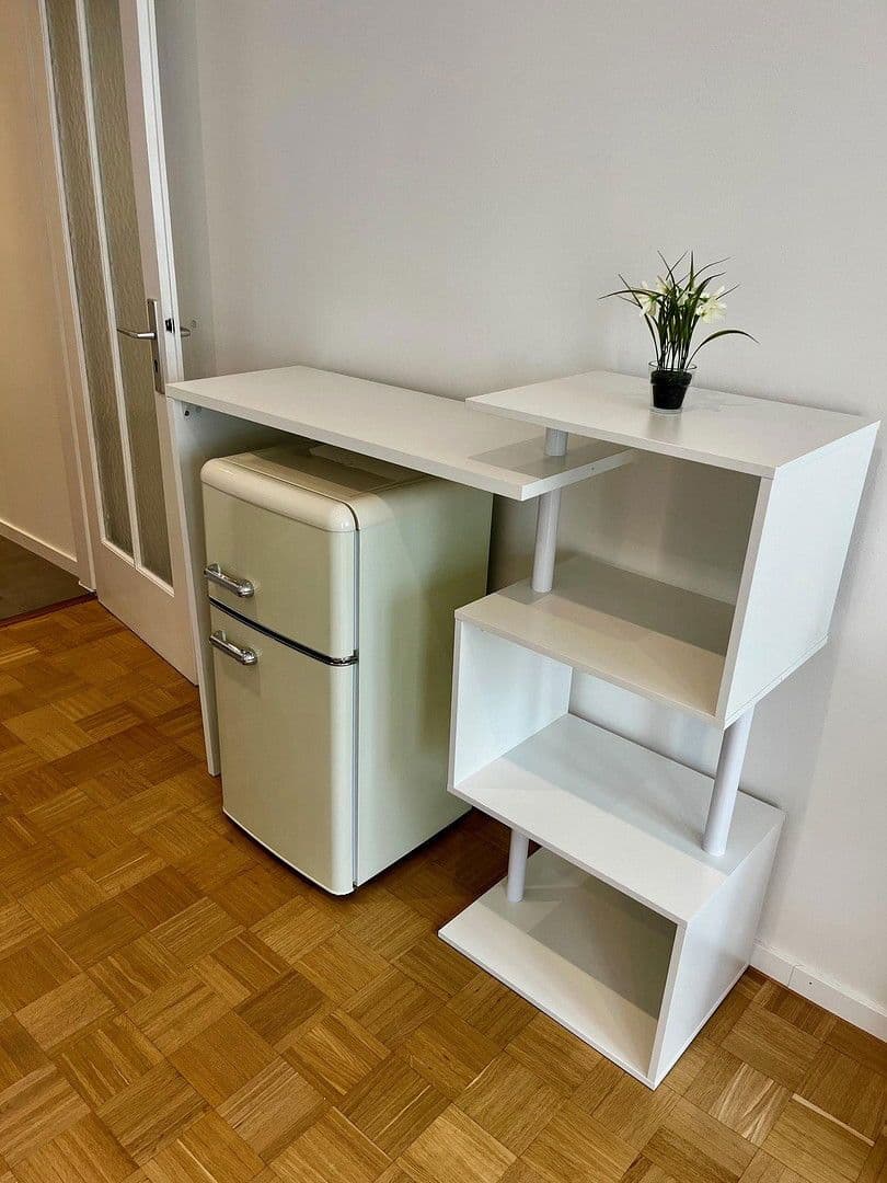 Prodej bytu 1+1 27 m², Tassiloplatz, München - Au-Haidhausen, Bavorsko Prodej bytu 1+1 27 m², Tassiloplatz, München - Au-Haidhausen, Bavorsko