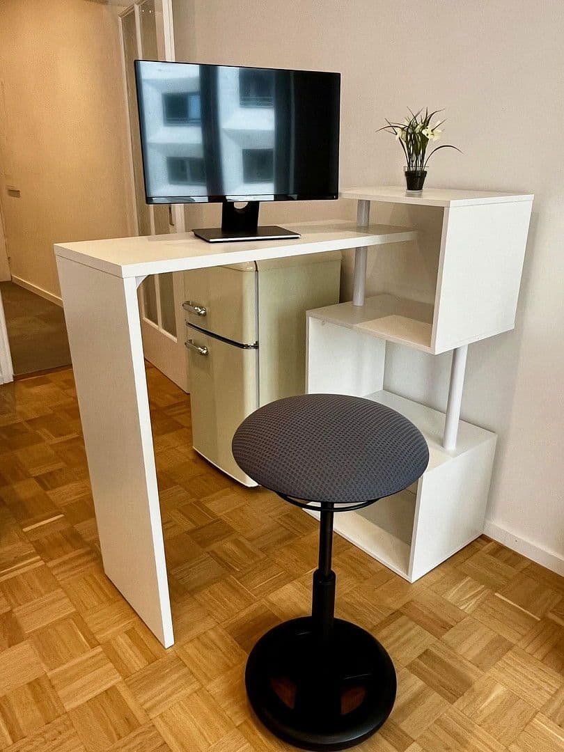 Prodej bytu 1+1 27 m², Tassiloplatz, München - Au-Haidhausen, Bavorsko Prodej bytu 1+1 27 m², Tassiloplatz, München - Au-Haidhausen, Bavorsko