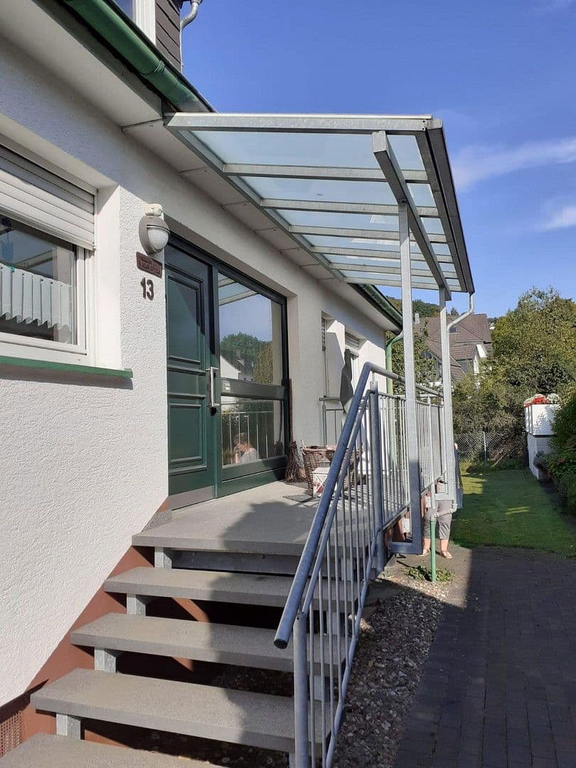 Pronájem domu 147 m², pozemek 600 m², Ringstraße 13, Engelskirchen, Severní Porýní-Vestfálsko Pronájem domu 147 m², pozemek 600 m², Ringstraße 13, Engelskirchen, Severní Porýní-Vestfálsko