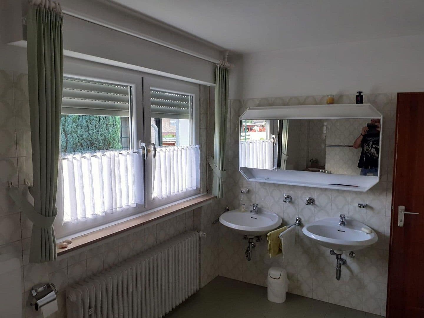 Pronájem domu 147 m², pozemek 600 m², Ringstraße 13, Engelskirchen, Severní Porýní-Vestfálsko Pronájem domu 147 m², pozemek 600 m², Ringstraße 13, Engelskirchen, Severní Porýní-Vestfálsko