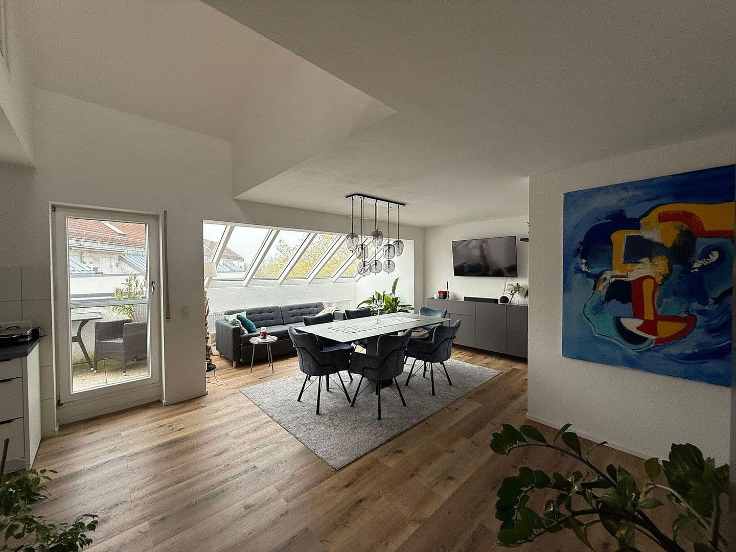 Pronájem bytu 2+kk 98 m², Riedlenstrase 18, Ulm, Bádensko-Württembersko Pronájem bytu 2+kk 98 m², Riedlenstrase 18, Ulm, Bádensko-Württembersko