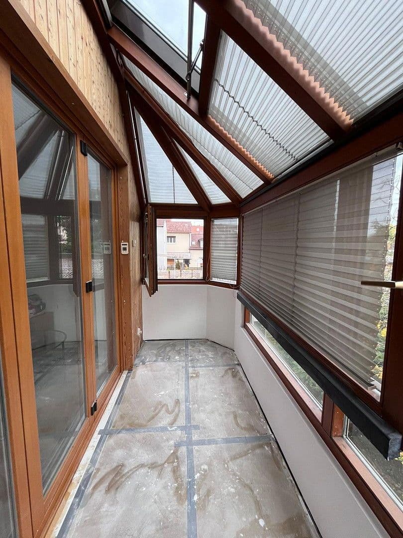 Pronájem bytu 2+1 71 m², Stubenlohstraße 11, Erlangen, Bavorsko Pronájem bytu 2+1 71 m², Stubenlohstraße 11, Erlangen, Bavorsko