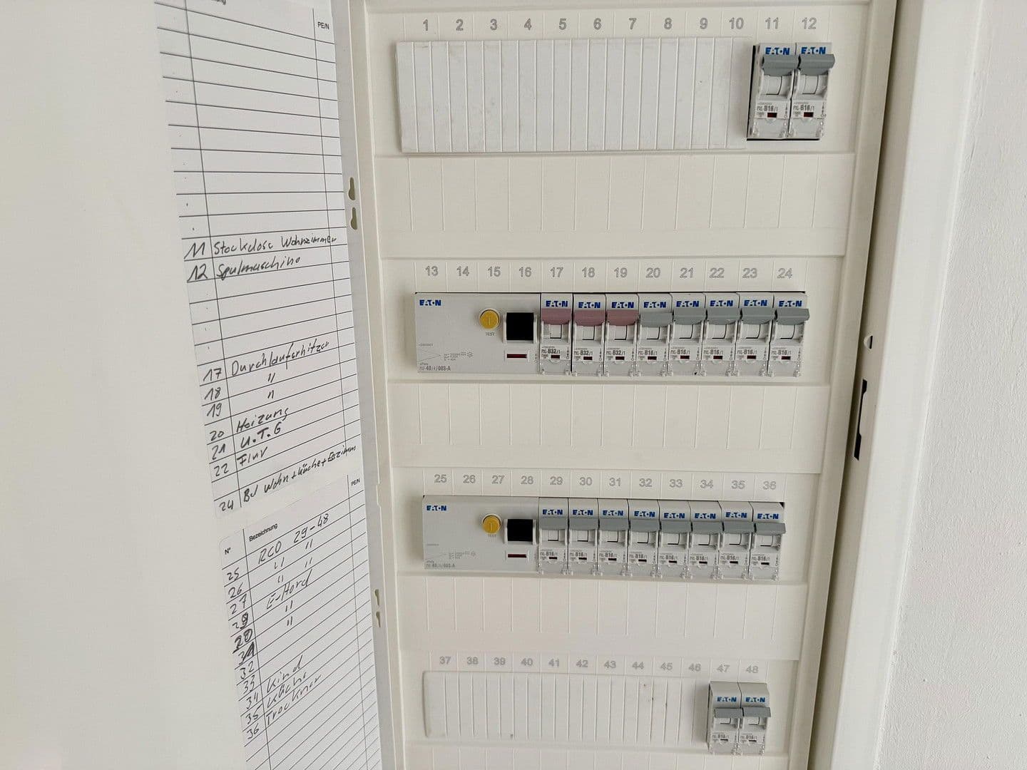 Pronájem bytu 3+1 98 m², Königsberger Straße, Oberhausen, Severní Porýní-Vestfálsko Pronájem bytu 3+1 98 m², Königsberger Straße, Oberhausen, Severní Porýní-Vestfálsko