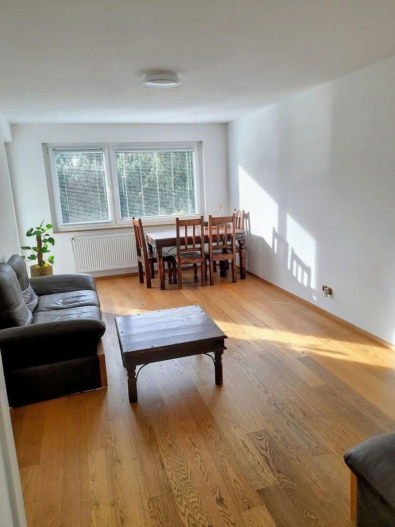 Prodej bytu 3+1 61 m², Kelkheim (Taunus), Hessen Prodej bytu 3+1 61 m², Kelkheim (Taunus), Hessen