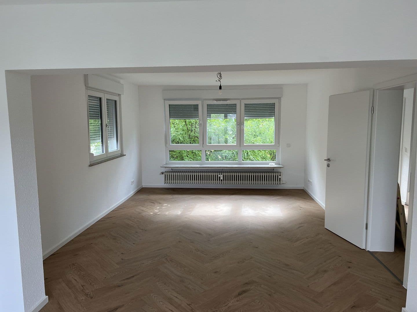 Pronájem bytu 5+1 126 m², Wiesbaden, Hessen Pronájem bytu 5+1 126 m², Wiesbaden, Hessen