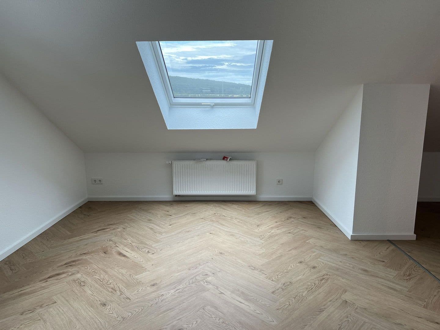 Pronájem bytu 5+1 126 m², Wiesbaden, Hessen Pronájem bytu 5+1 126 m², Wiesbaden, Hessen