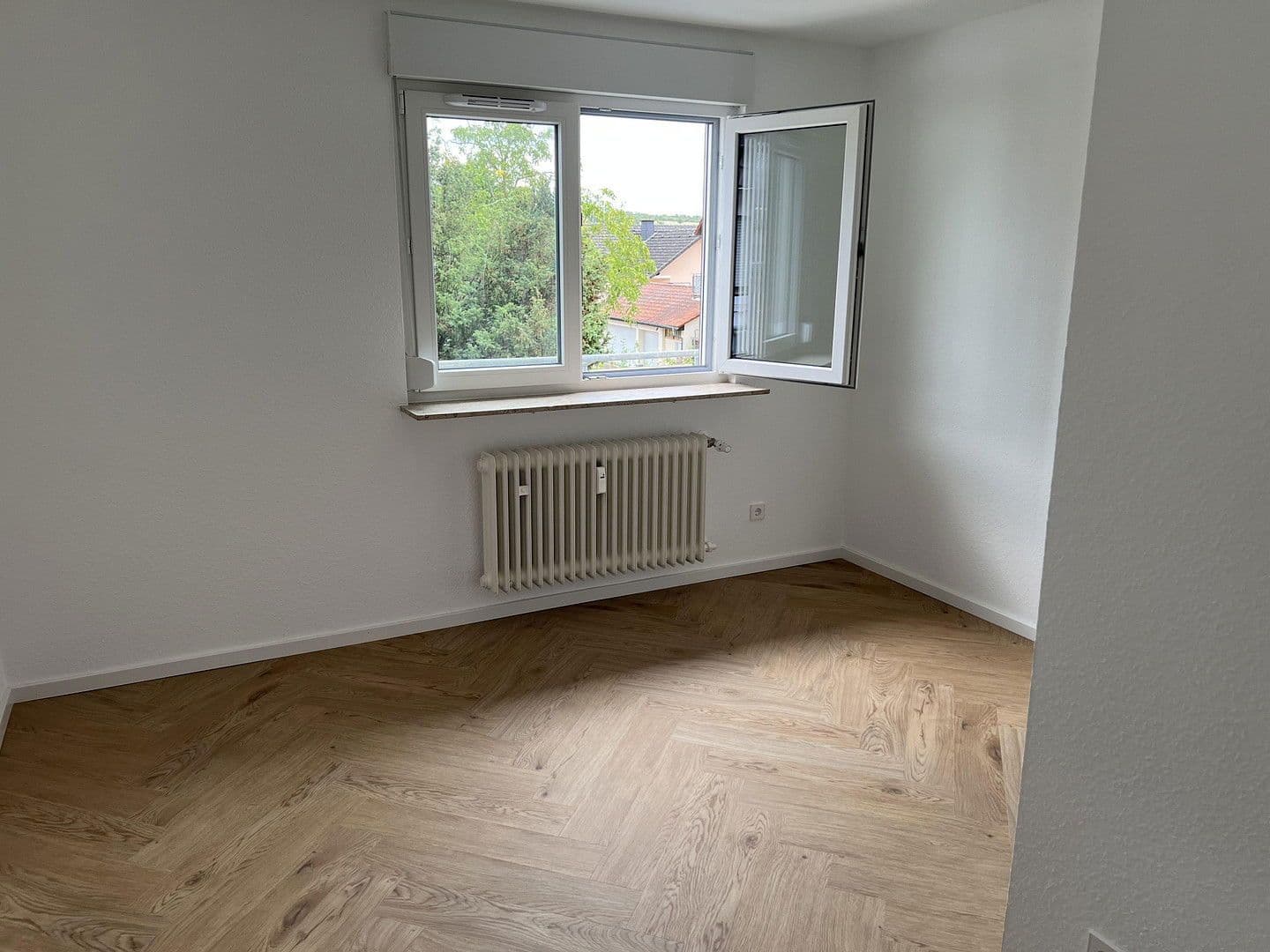 Pronájem bytu 5+1 126 m², Wiesbaden, Hessen Pronájem bytu 5+1 126 m², Wiesbaden, Hessen