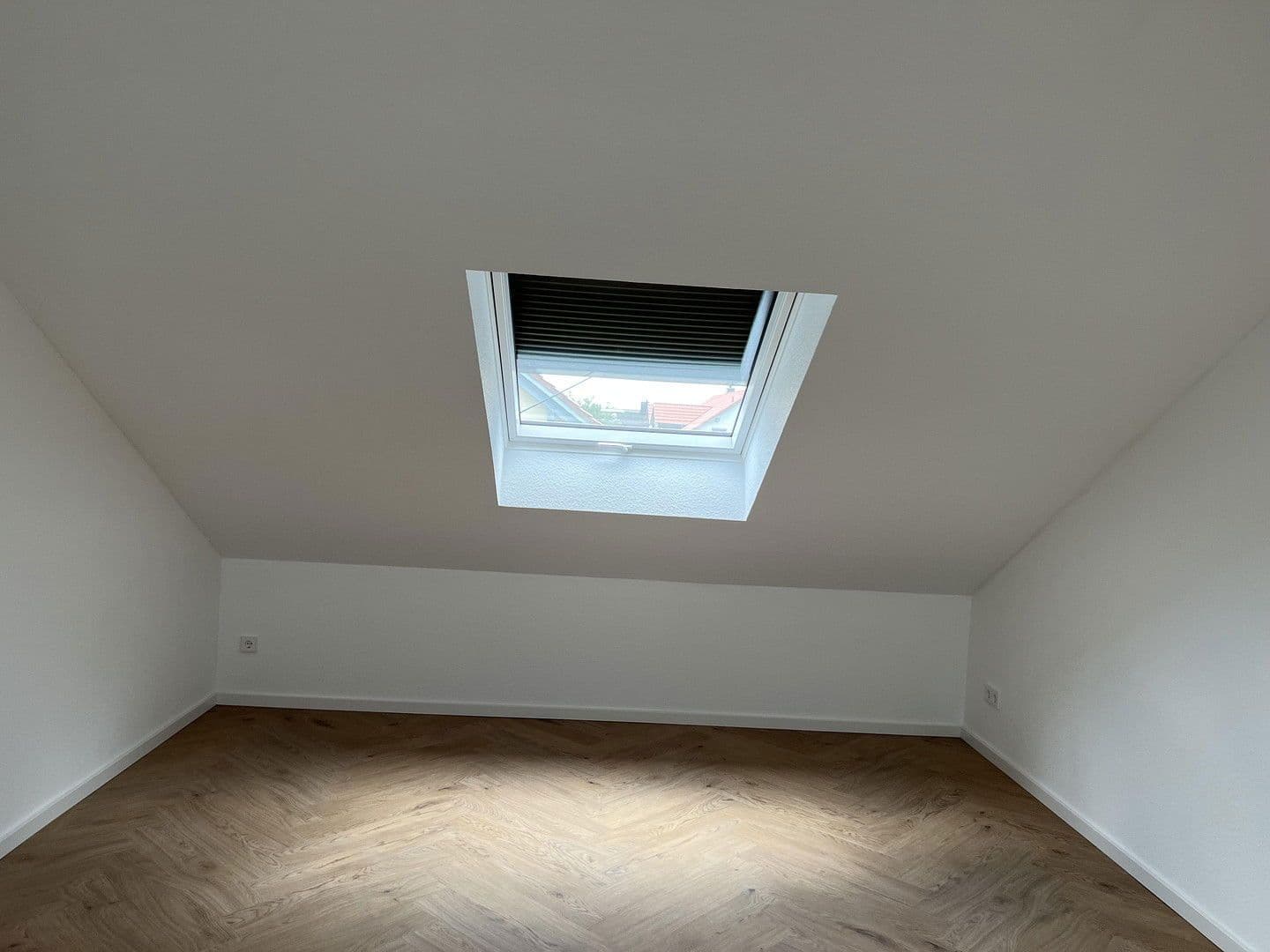 Pronájem bytu 5+1 126 m², Wiesbaden, Hessen Pronájem bytu 5+1 126 m², Wiesbaden, Hessen