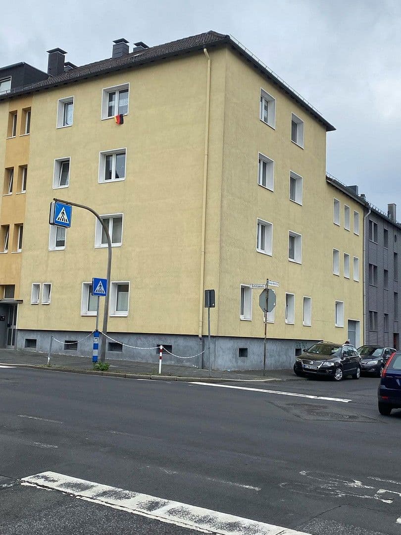 Pronájem bytu 4+1 68 m², Schützenstr. 75, Remscheid, Severní Porýní-Vestfálsko Pronájem bytu 4+1 68 m², Schützenstr. 75, Remscheid, Severní Porýní-Vestfálsko