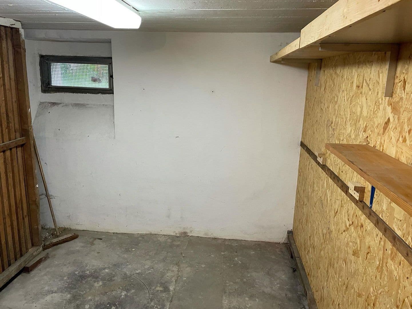 Pronájem bytu 4+1 68 m², Schützenstr. 75, Remscheid, Severní Porýní-Vestfálsko Pronájem bytu 4+1 68 m², Schützenstr. 75, Remscheid, Severní Porýní-Vestfálsko