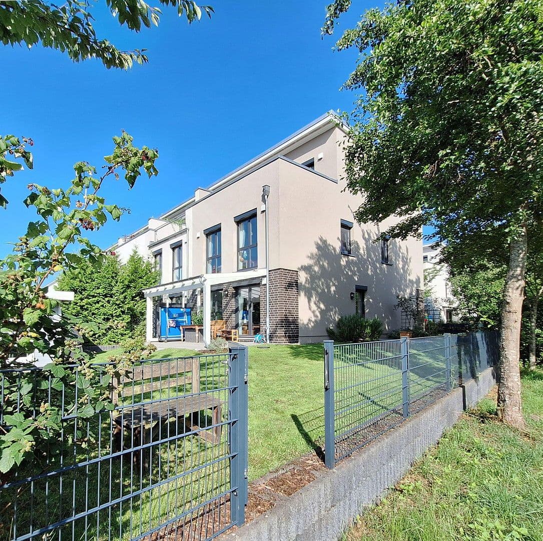 Prodej domu 181 m², pozemek 300 m², Bremen, Bremen Prodej domu 181 m², pozemek 300 m², Bremen, Bremen